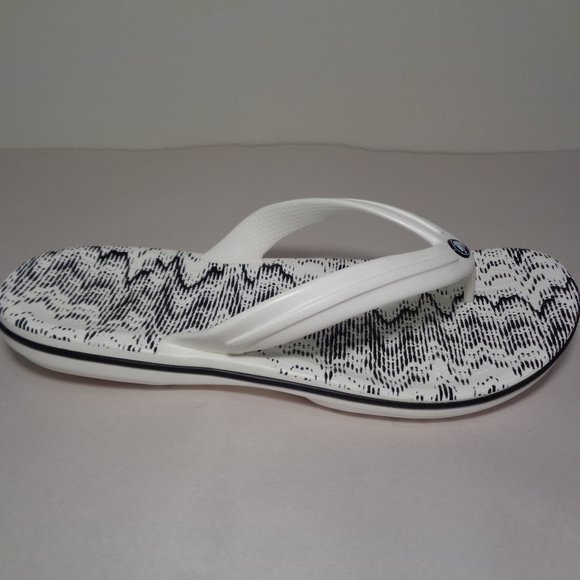 Crocs Size 10 CROCBAND CARDIO WAVE FLIP White Black Sandals New Men\'s Shoes main image 2
